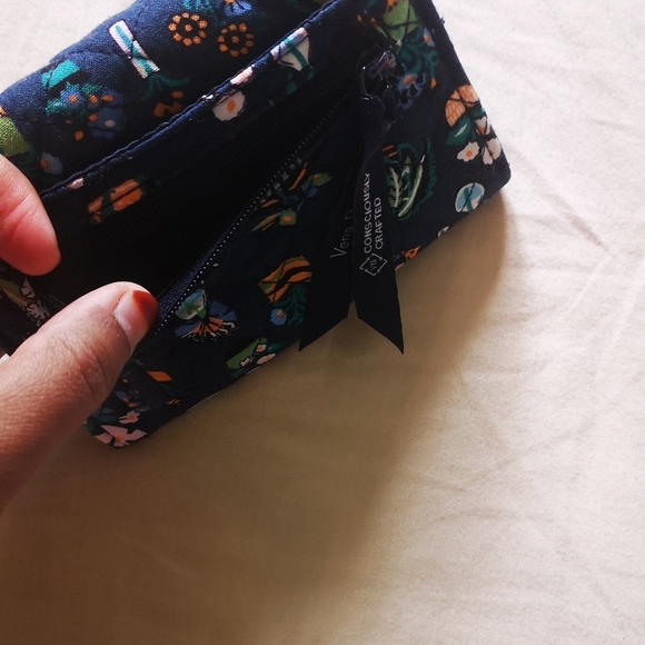 Vera Bradley Women's Cotton Riley Compact Wallet with RFID Protection - Picture 3 of 8